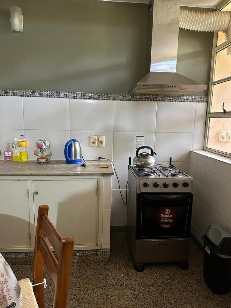 Leohome Melo Exteriör bild